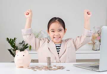 4 Tips for Investing for Your Children’s Future: Securing a Bright Tomorrow