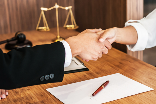 How to use free legal consultations to solve your problems