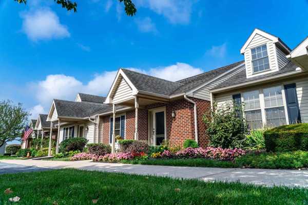 Senior Apartments: A Comprehensive Guide to Affordable and Community-Oriented Living